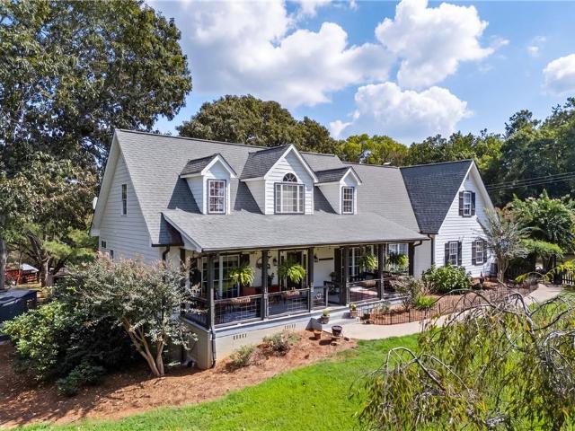 3204 Reavis Mountain Road