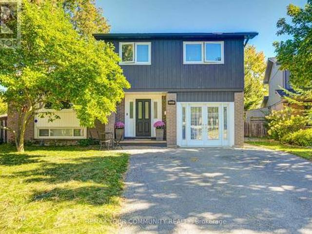 3205 Martins Pine Court, Mississauga, ON, L5L 1G2 house for sale | Listing ID W13870 | Royal LePage