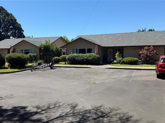 3205 Pacific Way
