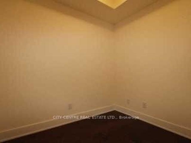 3205 4065 Brickstone Mews, Mississauga