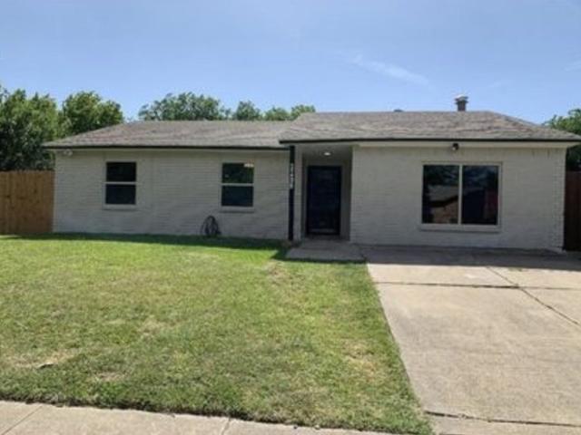 3208 Chalmette Ct, Forest Hill, TX 76140