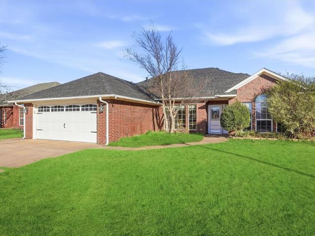 3208 Peacock Lane