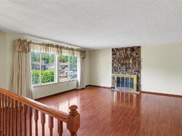 3208 SE 19th Court