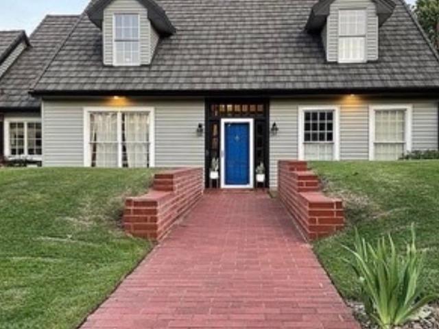 3209 Old Mallard Rd, Enid, OK