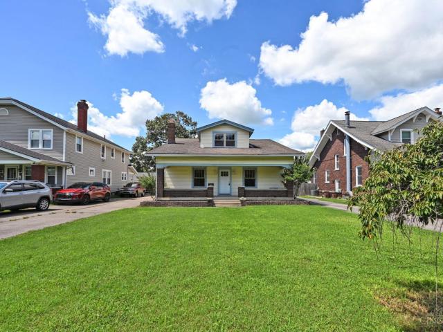 3209 Pleasant Avenue
