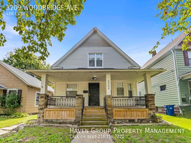 3209 Woodbridge Ave, Cleveland, OH 44109 Spacious 4 bed 2 bath single family home!