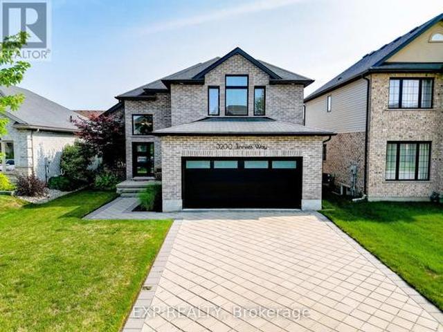 3200 Jinnies Way, London South W, ON, N6L 0B5 house for sale | Listing ID X13674 | Royal LePage