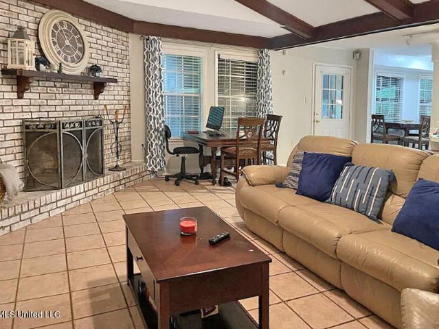 3200 Luper Drive