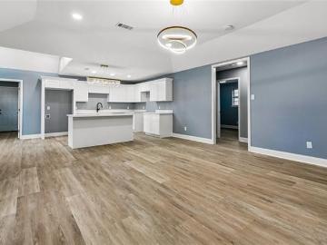 3200 Lakewood Dr, Violet, LA 70092 | MLS #2561