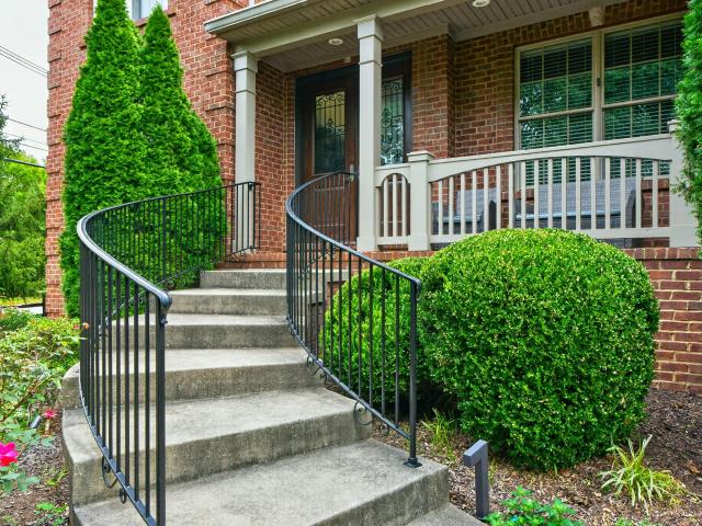 3200 Linville Lane