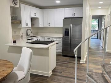 3200 Rim Cove Drive 115