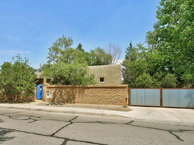 3200 San Isidro Street NW