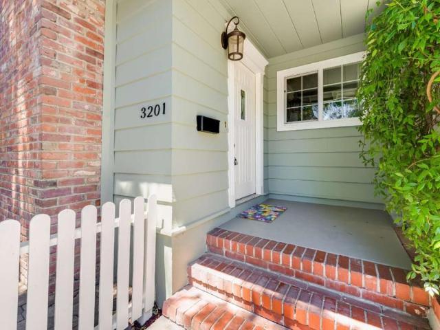 32013 Hoover Street