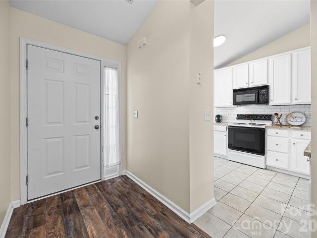 3201 Brookstone Trail
