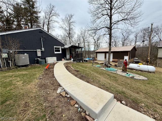 3201 Parkland Drive SW