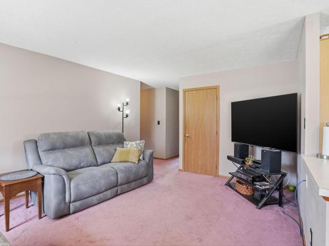 3202 Oesch Lane