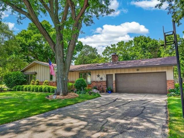 3202 Coventry Trl, Madison, WI 53713