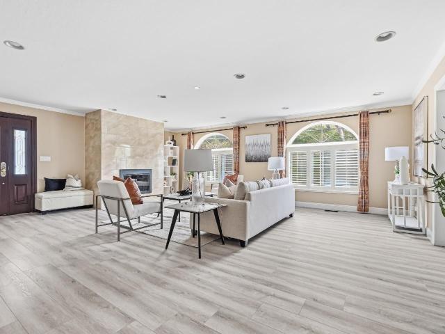 3202 E Laurel Creek Road