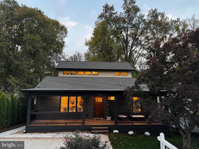 3202 Edgewood Road