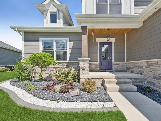 3202 Forestside Lane
