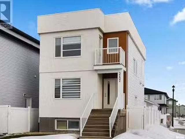 3202 Valley Green Way, Regina, SK, S4V 3R1 house for sale L.