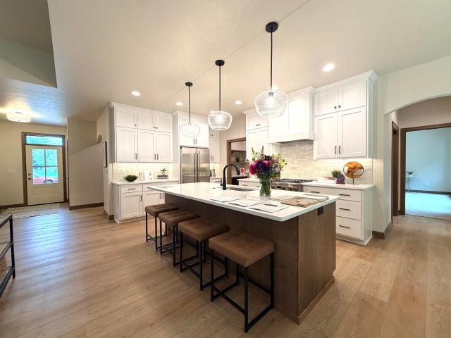 3203 eclipse drive