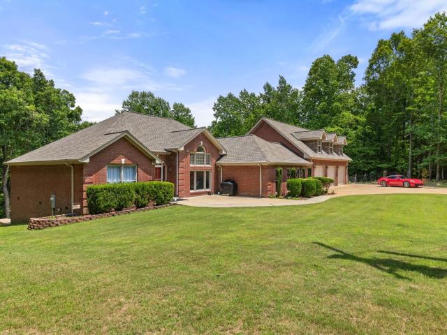 320 Cove Creek Rd