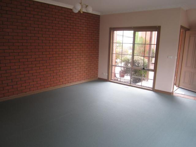 3/20 Carlisle Crescent, Hughesdale VIC 3166 Townhouse For Rent | Domain
