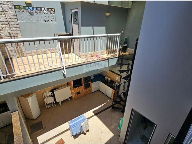 320 Área Útil Casa Alugar, 5 Dormitórios localizado em Peró, Cabo Frio, Rio de Janeiro, 28922335 | Brasil