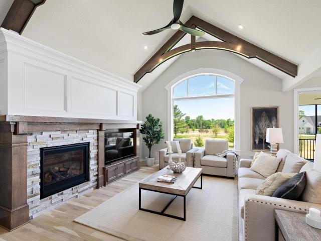 320 Bayhaven Trail