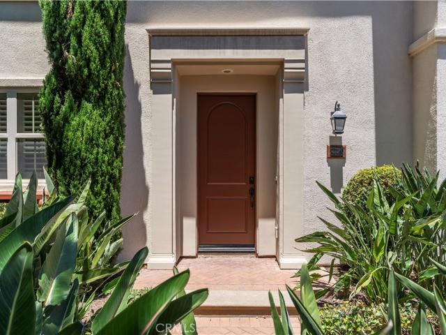 320 Bronze, Irvine, CA 92618 | MLS #WS25139