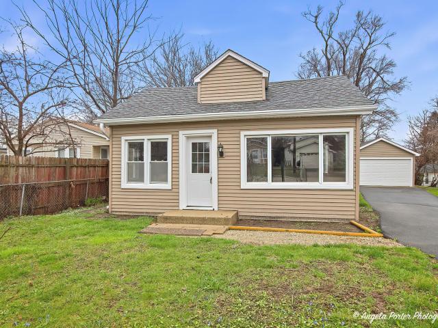 320 E Washington St, Round Lake Park, IL 60073 | MLS #12663
