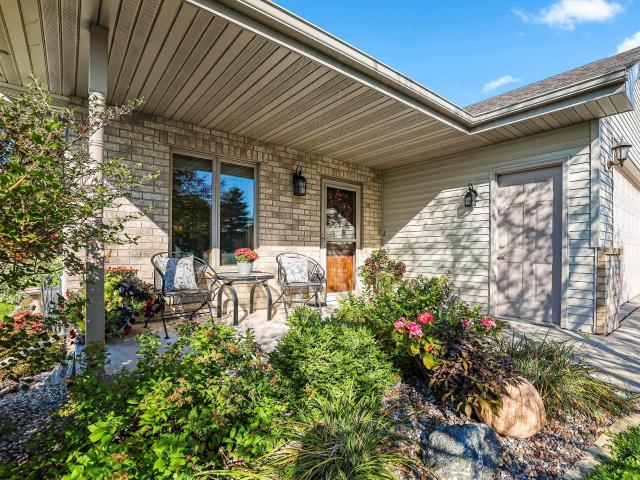 320 e evergreen drive