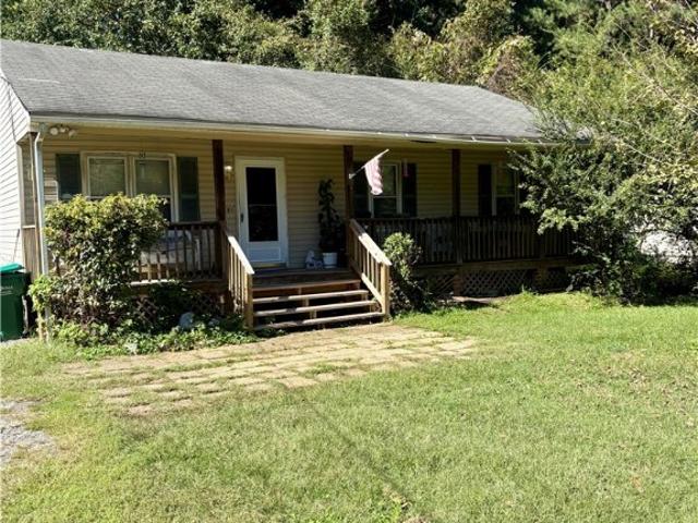 320 Forest Avenue