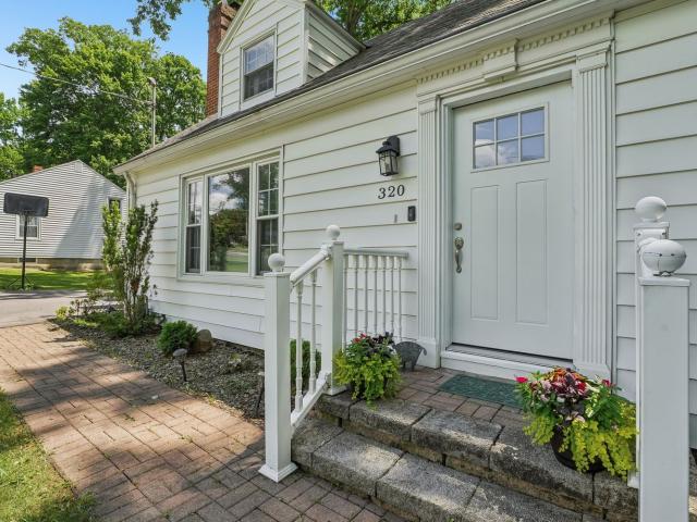 320 Frazier Dr