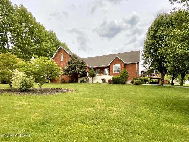 320 Iron Wood Circle