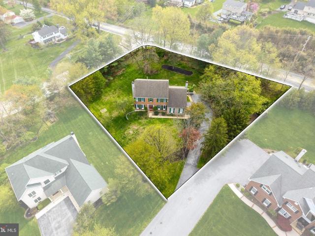 320 Long Ridge Lane