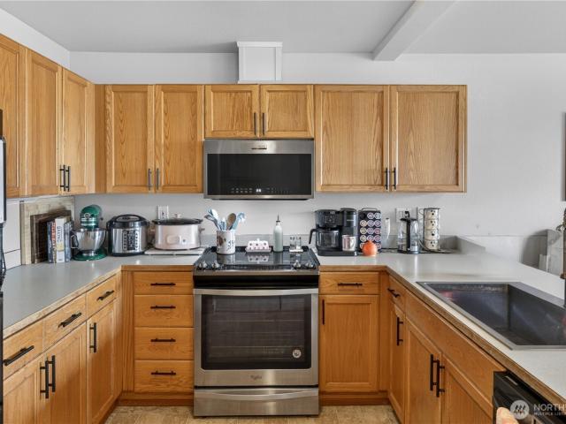 320 SE Barrington Drive # A201