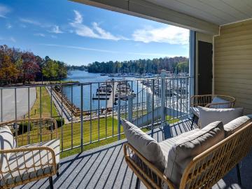 Yacht Cove, Lexington County, South Carolina