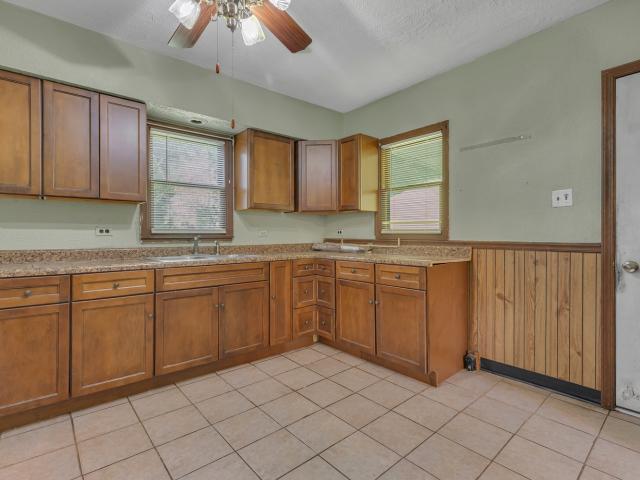 320 Pleasant