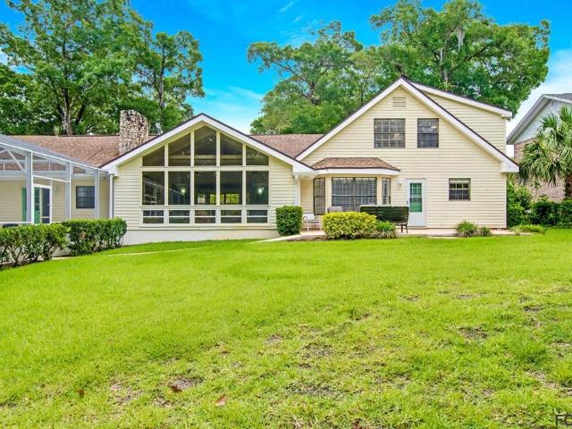 320 River Bluff Dr, Ormond Beach, FL 32174 | MLS #278212