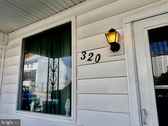 320 W Coal Street