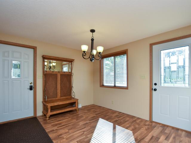 320 w poplar street