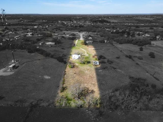 320 Windy Hill Ln, Springtown, TX 76082 | MLS #21205