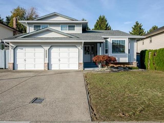 32145 Clinton Avenue, Abbotsford, BC, V2T 5B5 house for sale | Listing ID R3173 | Royal LePage