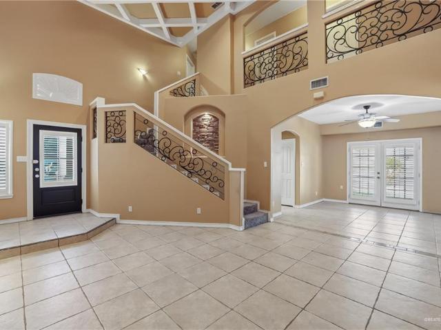 3214 Black Oak Lane