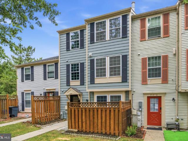 3214 Tapestry Circle