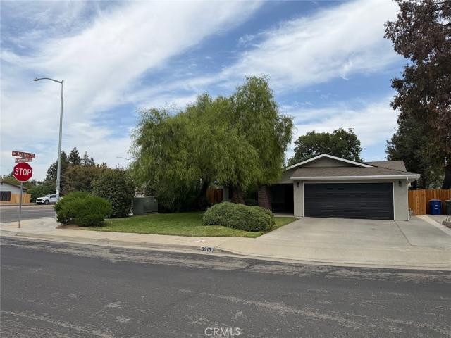 3215 Miramonte Avenue