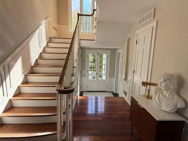 3215 Edgevale Drive