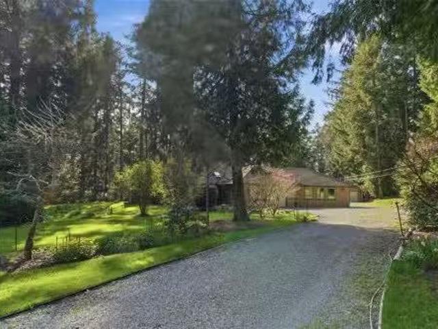 3215 Graham Rd, Ladysmith, BC, V9G 1C9 Luxury House for sale.
